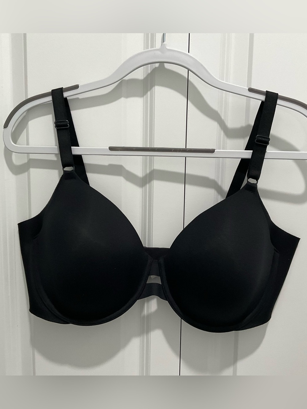 Warner's SimplyPerfect 40D Black Bra TA4356 NWOT